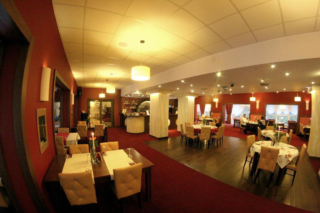 Hotel I Restauracja Złoty Las Extérieur photo