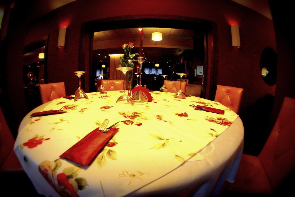 Hotel I Restauracja Złoty Las Extérieur photo
