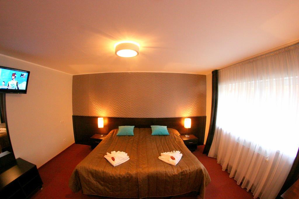 Hotel I Restauracja Złoty Las Chambre photo