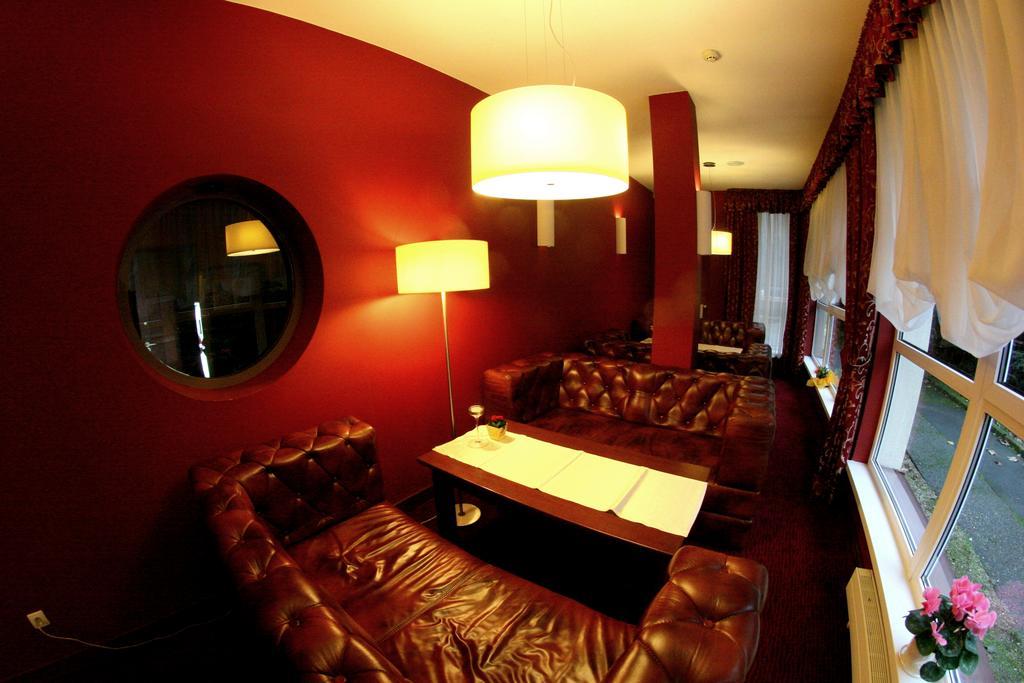 Hotel I Restauracja Złoty Las Extérieur photo