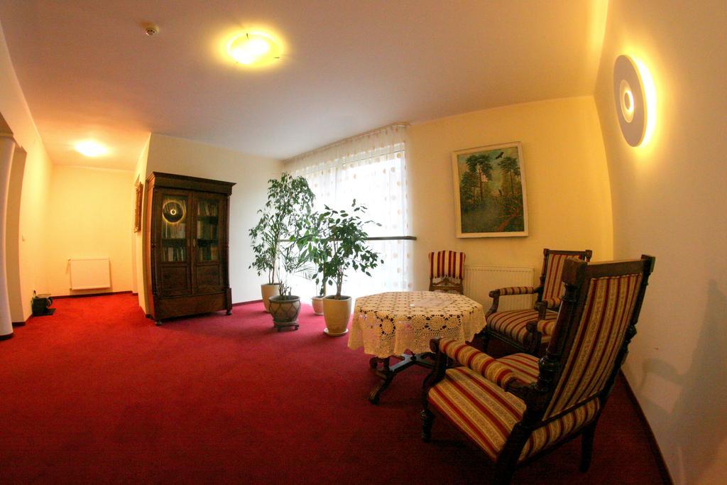 Hotel I Restauracja Złoty Las Extérieur photo