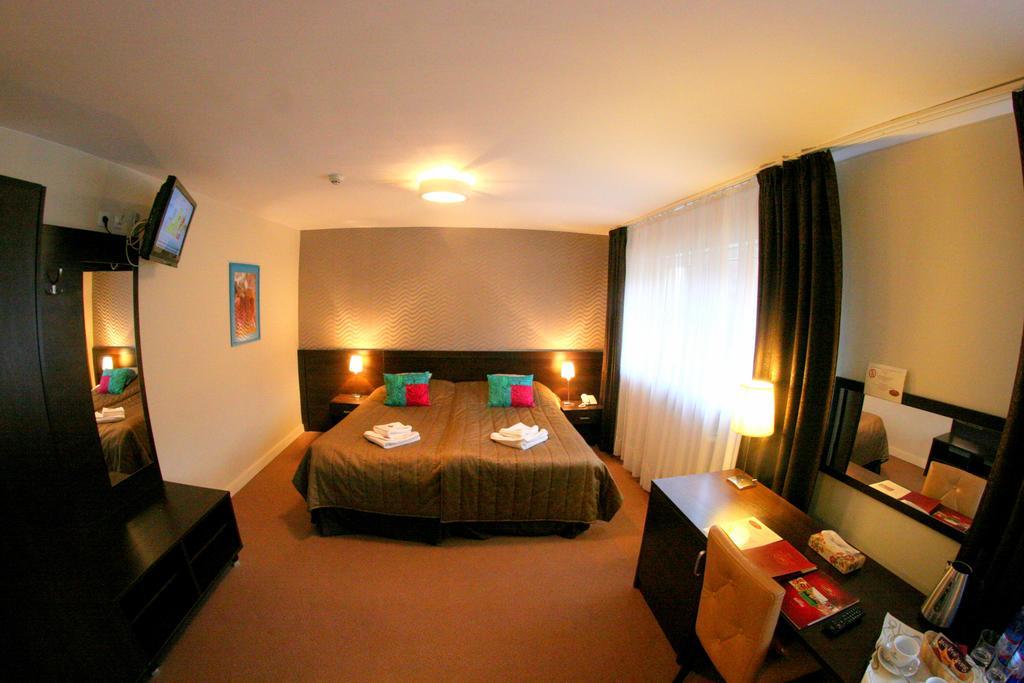 Hotel I Restauracja Złoty Las Chambre photo